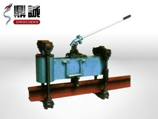 點(diǎn)擊查看詳細(xì)信息<br>標(biāo)題：液壓校正機(jī) 閱讀次數(shù)：4700