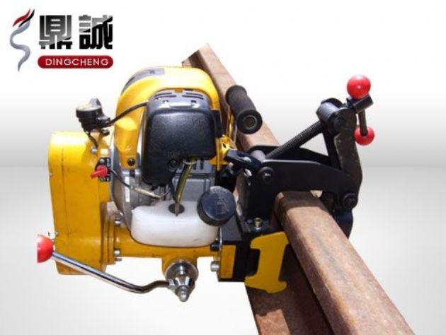 點(diǎn)擊查看詳細(xì)信息<br>標(biāo)題：內(nèi)燃鋼軌鉆孔機(jī) 閱讀次數(shù)：5096