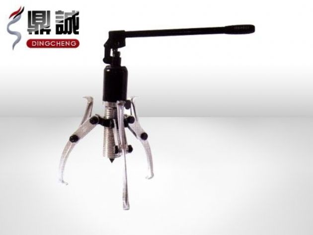 點(diǎn)擊查看詳細(xì)信息<br>標(biāo)題：整體式液壓拉馬 閱讀次數(shù)：5299