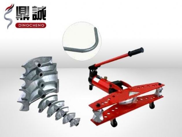 點擊查看詳細信息<br>標題：手動液壓彎管機 閱讀次數(shù)：5024